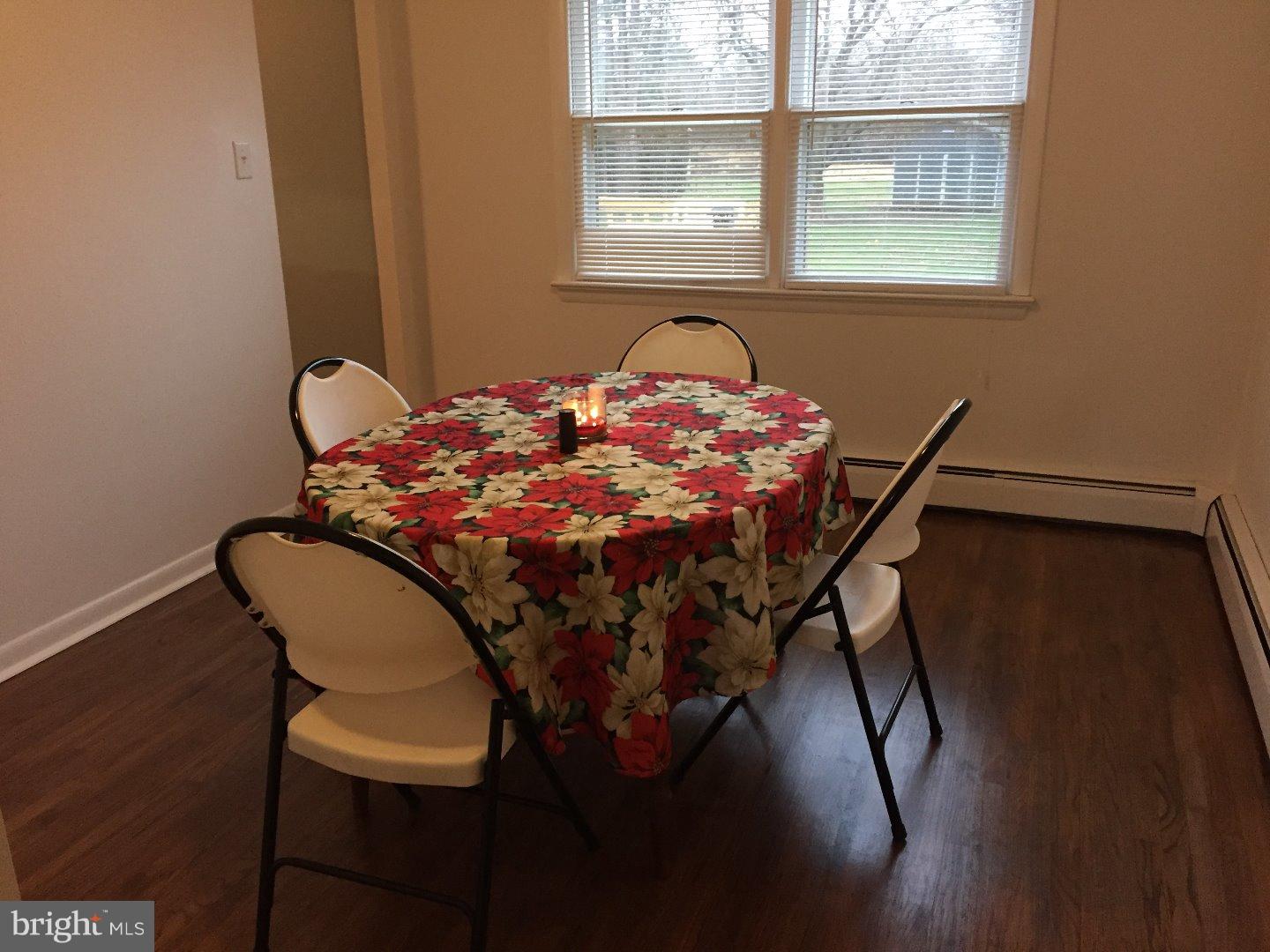 13 Helen Street Pomeroy, PA 19365 - Photo 5 of 12 Dining Room