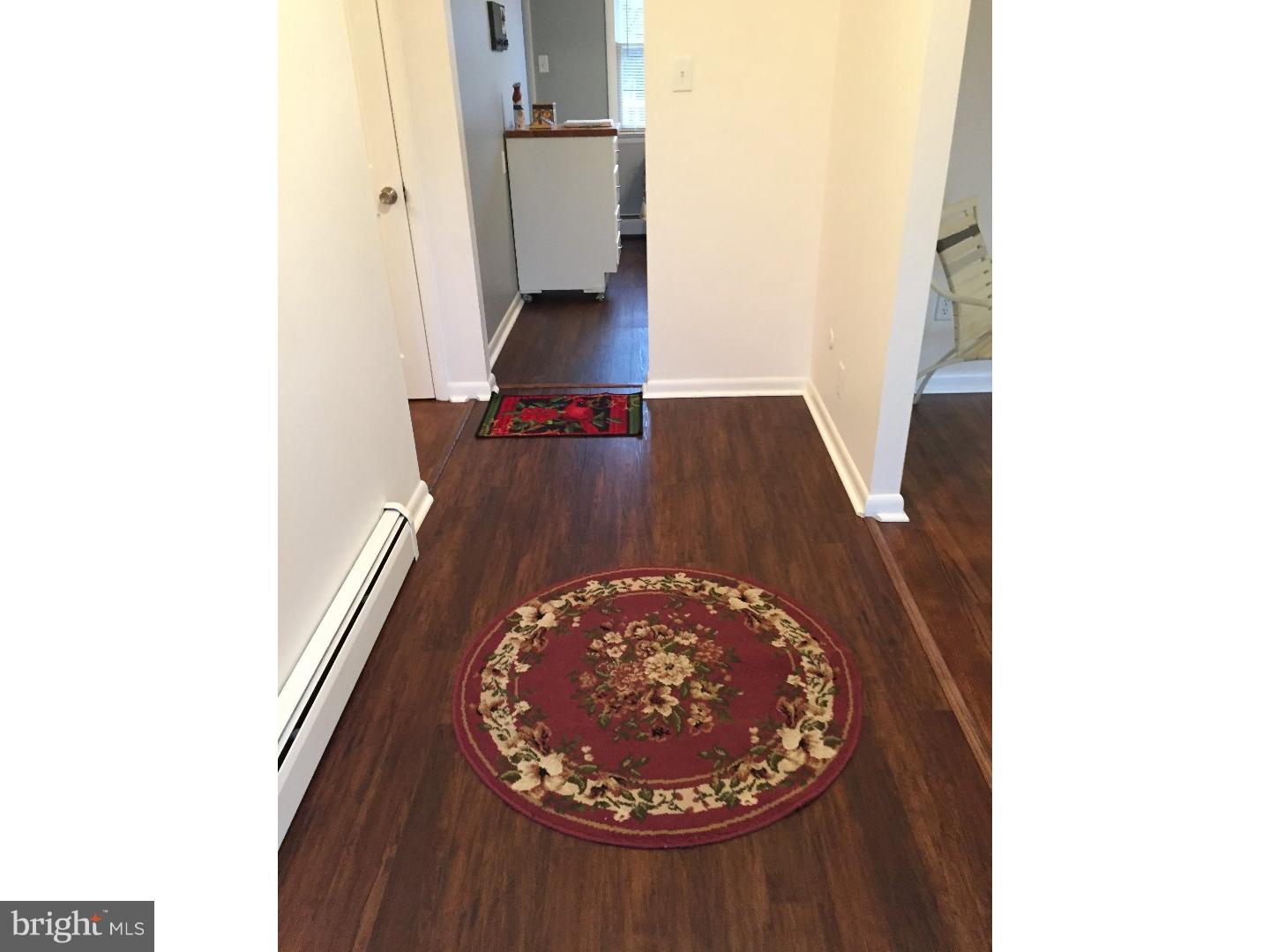 13 Helen Street Pomeroy, PA 19365 - Photo 7 of 12 Foyer