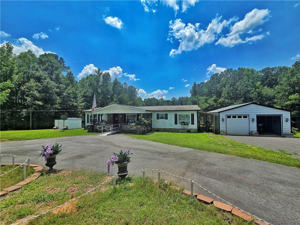 2001 Rocky Creek Road Mansfield, GA 30055 - Photo 6 of 60