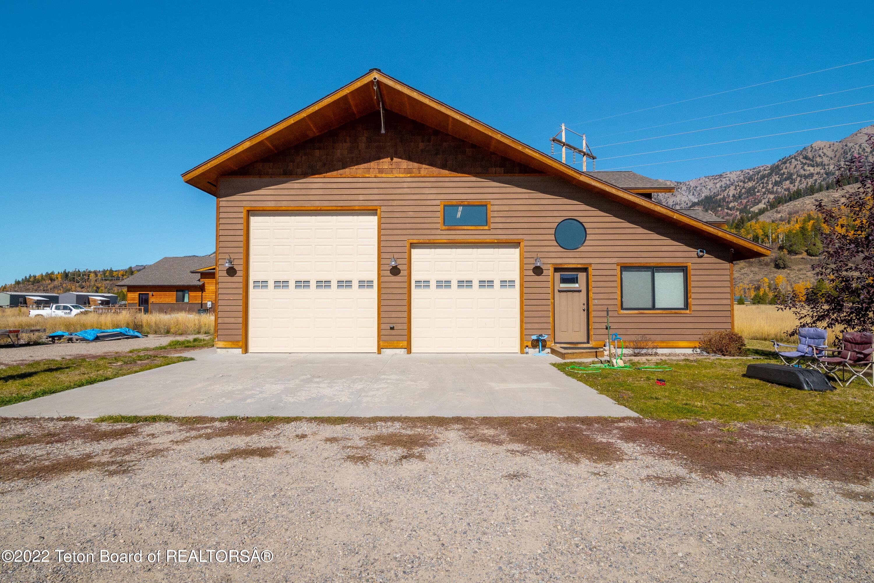 98 Chalet Drive, Alpine, WY 83128 Compass