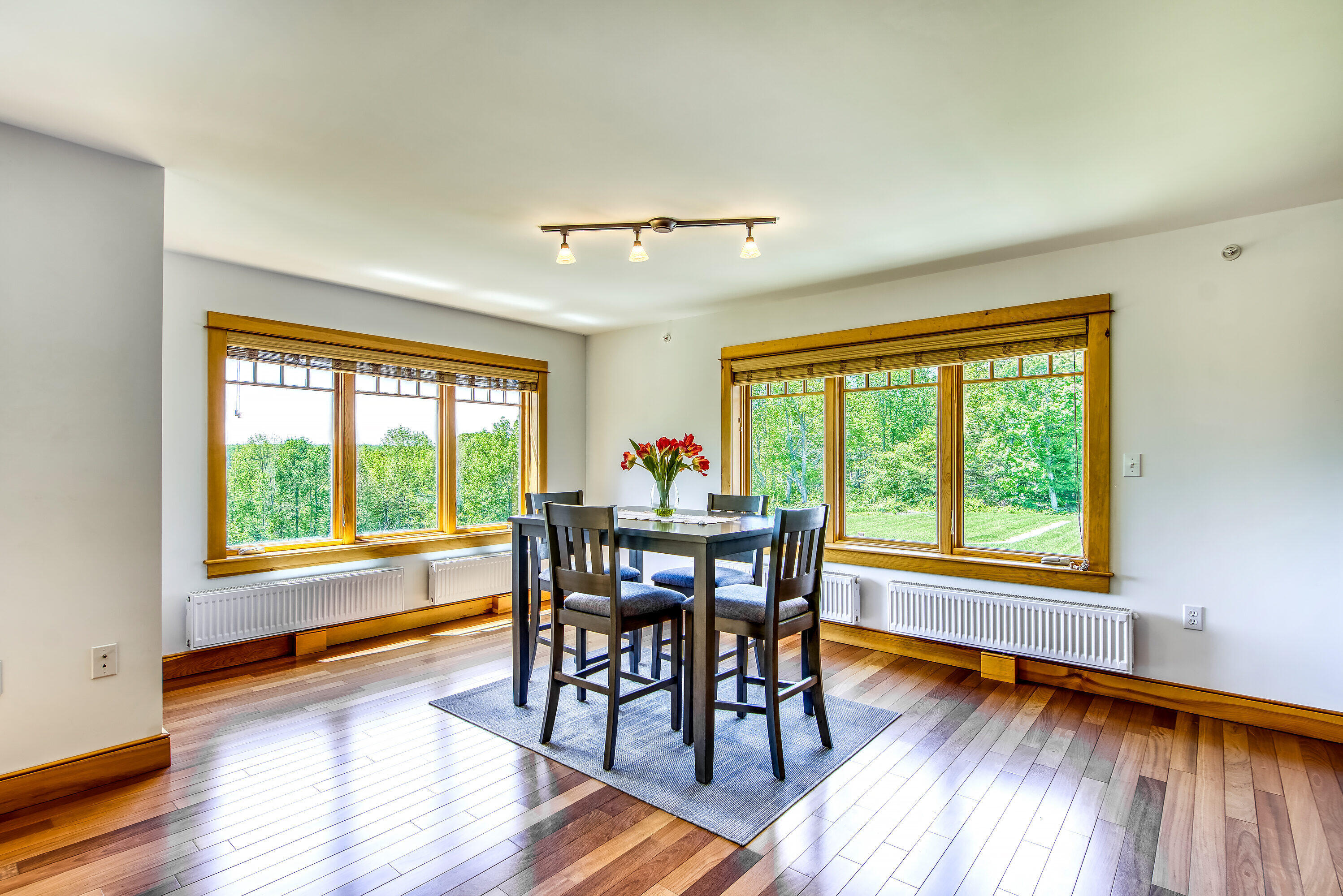 60 Ellsworth Road, Unit 9 Blue Hill, ME 04614 - Photo 12 of 24 Dining Room-023-028-2996x2000