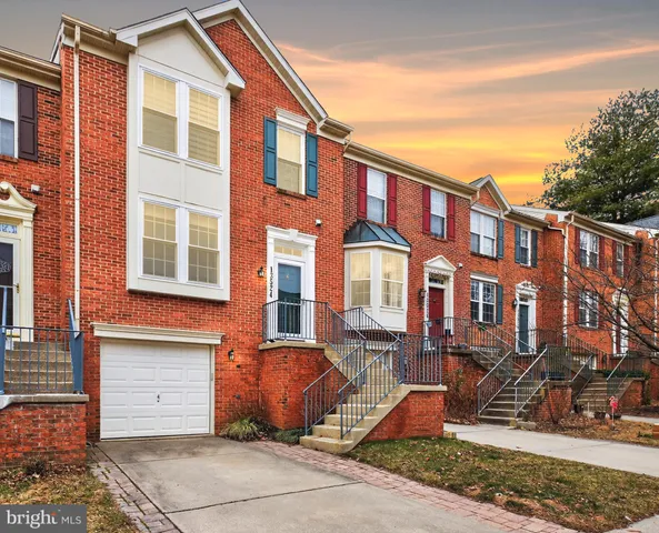 $825,000 | 13524 Hayworth Drive, Potomac, MD 20854