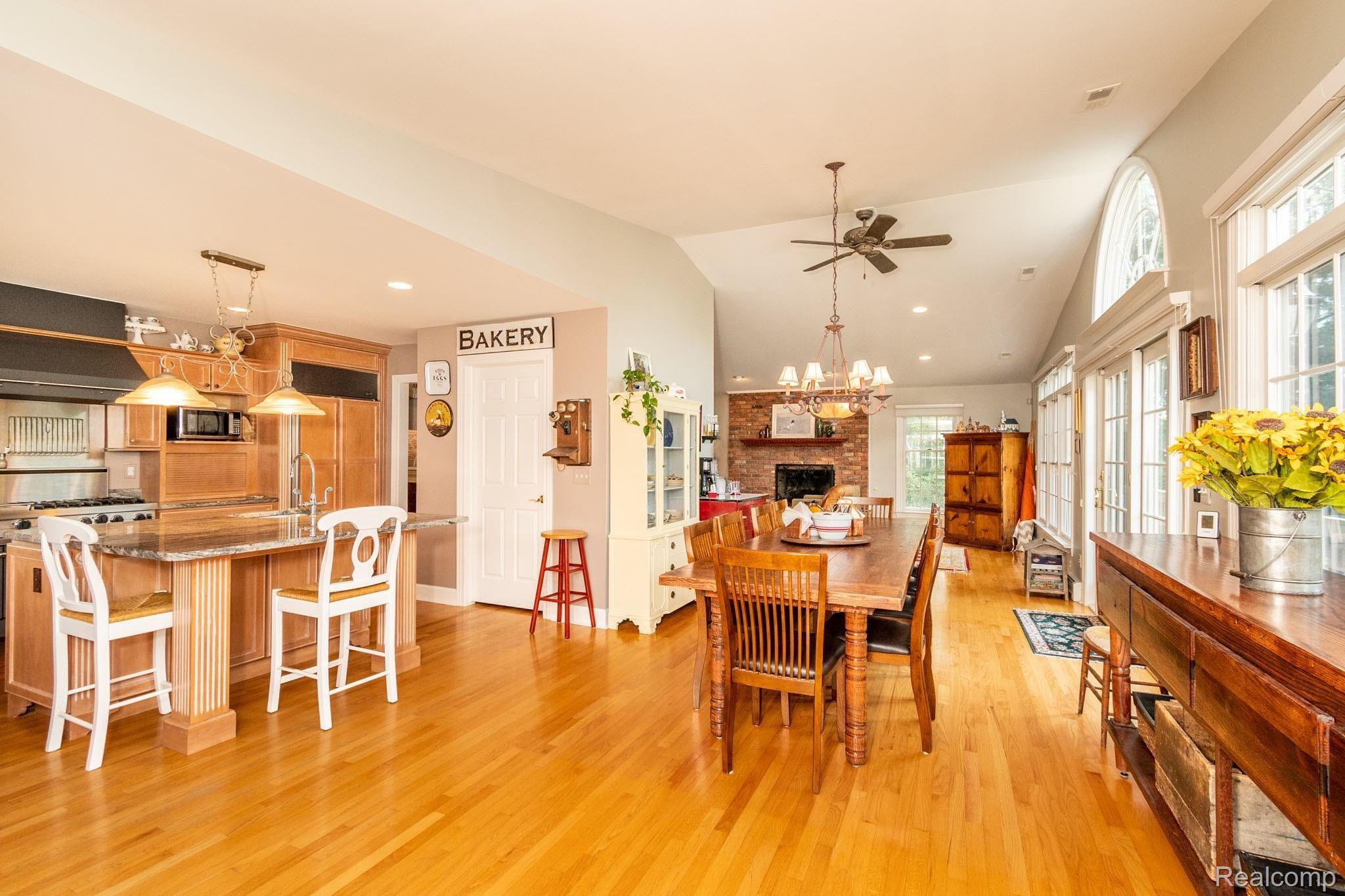 1475 Alter Road Milford, MI 48381 - Photo 17 of 59 017.jpg
