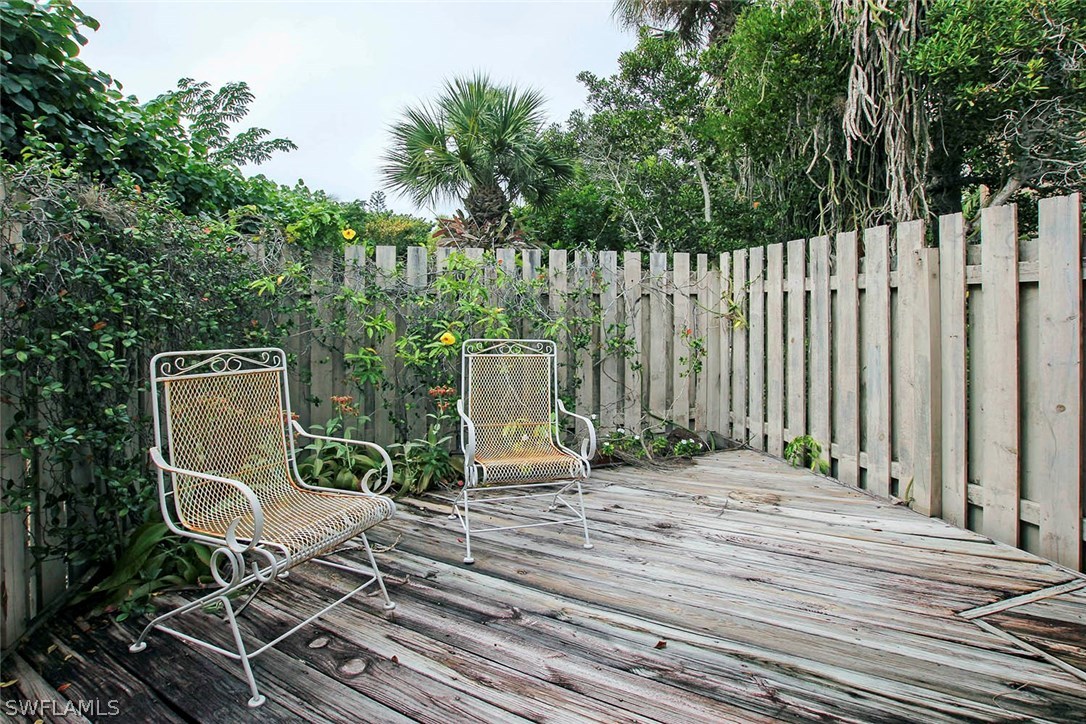 4694 Rue Bayou Sanibel, FL 33957 - Photo 17 of 22 Gallery Image 17