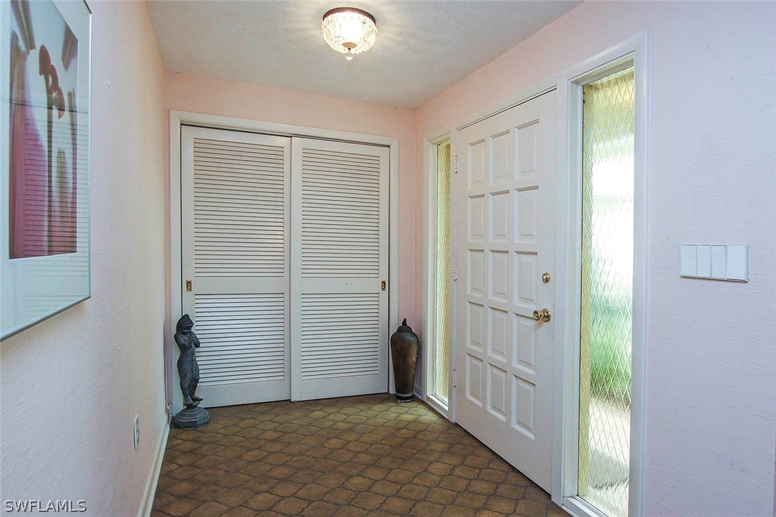 4694 Rue Bayou Sanibel, FL 33957 - Photo 7 of 22 Gallery Image 7