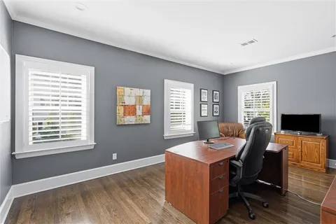 $1,895,000 | 5600 State Line Road, Mission Hills, KS 66208