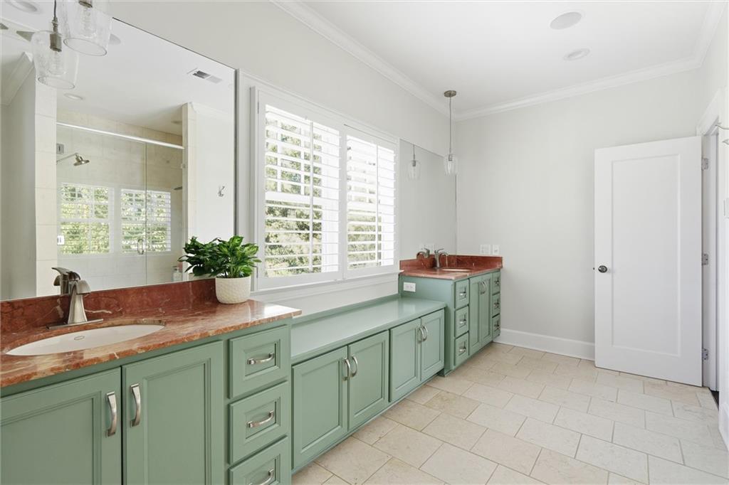 5600 State Line Road Mission Hills, KS 66208 - Photo 31 of 48