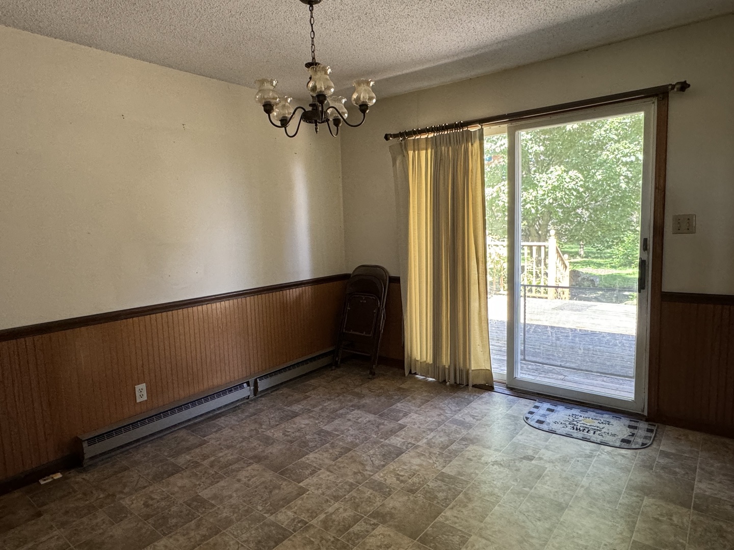 3222 250 East Road Herscher, IL 60941 - Photo 11 of 31 a view of an empty room with a window