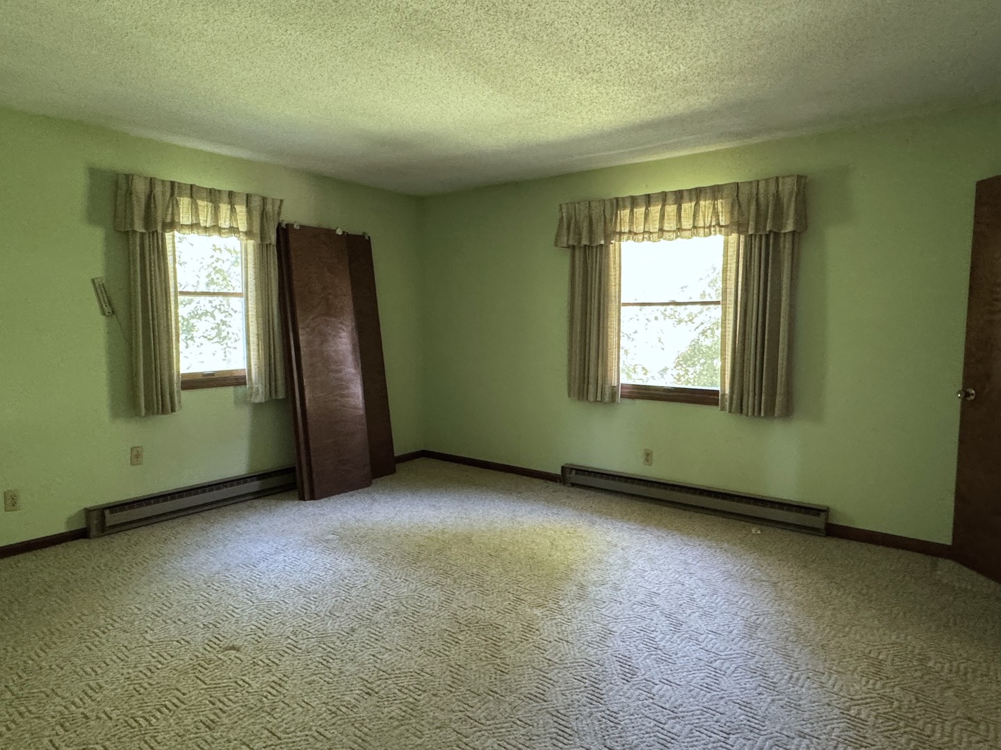 3222 250 East Road Herscher, IL 60941 - Photo 15 of 31 an empty room with windows