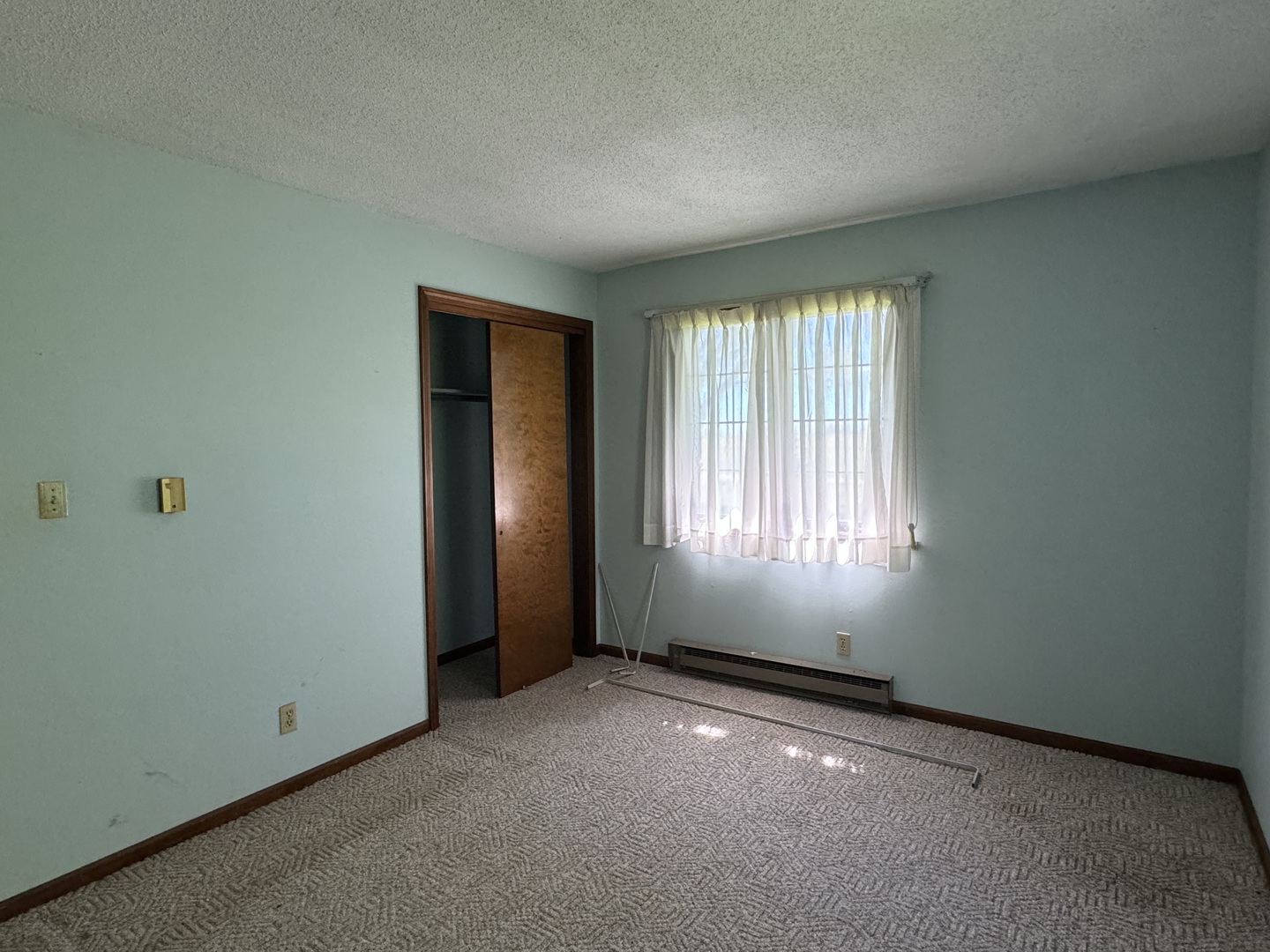 3222 250 East Road Herscher, IL 60941 - Photo 19 of 31 an empty room with windows