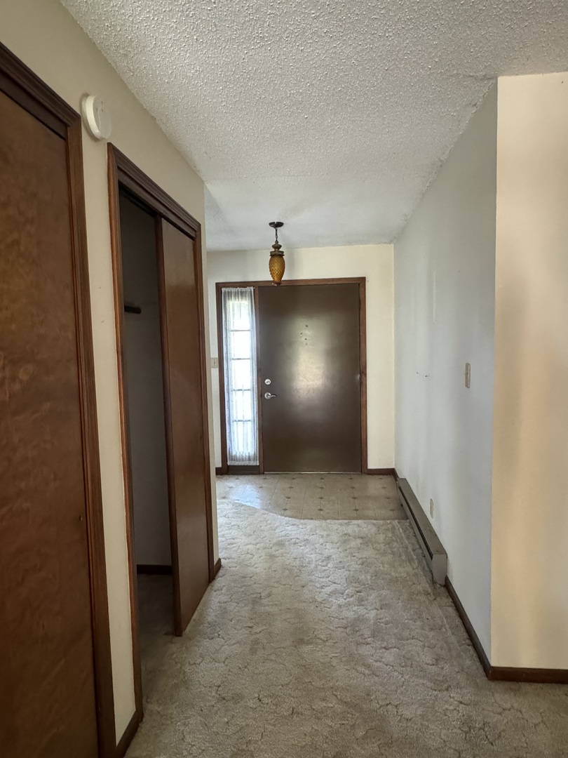 3222 250 East Road Herscher, IL 60941 - Photo 4 of 31 a view of hallway with stairs