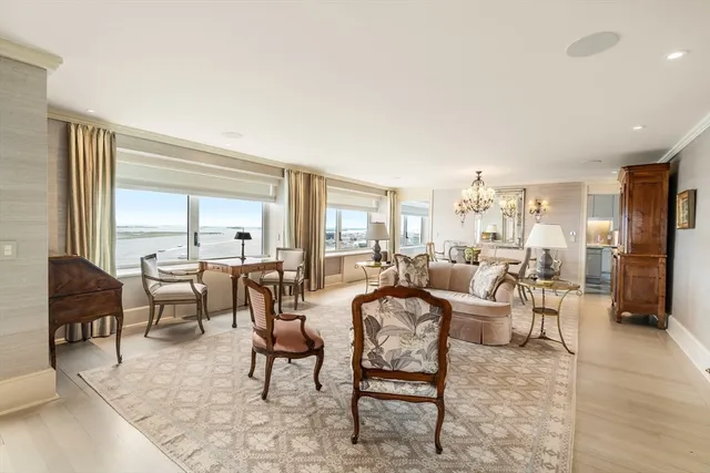 $3,080,000 | 85 East India Row, Unit 33B/C, Boston, MA 02110