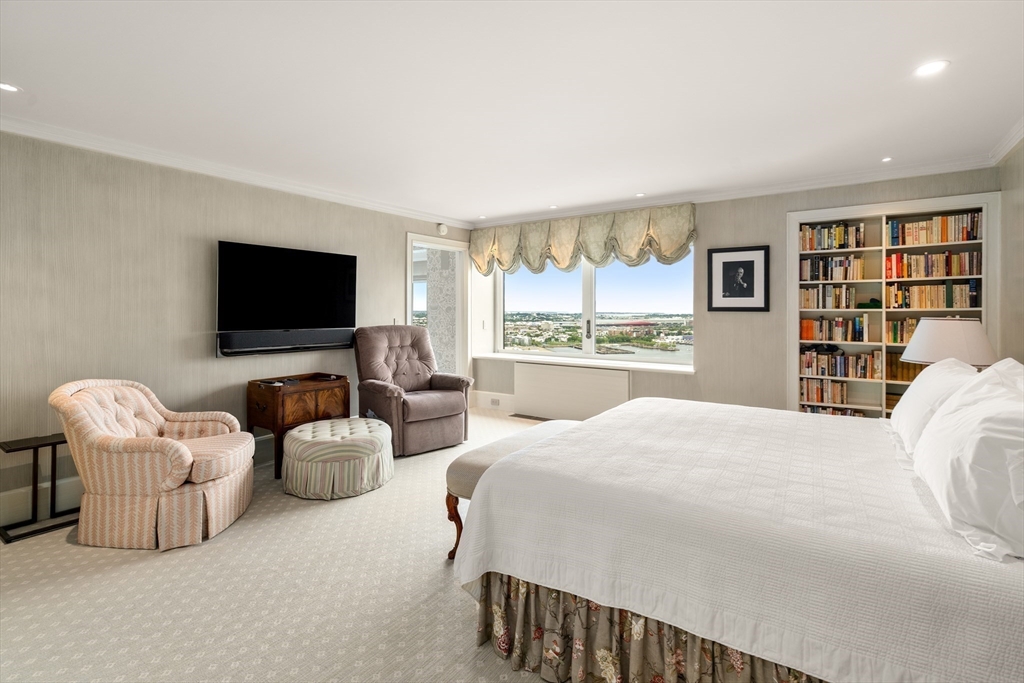 85 East India Row, Unit 33B/C Boston, MA 02110 - Photo 18 of 33