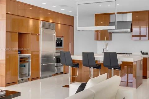 $3,595,000 | 9701 Collins Avenue, Unit 1405S, Bal Harbour, FL 33154