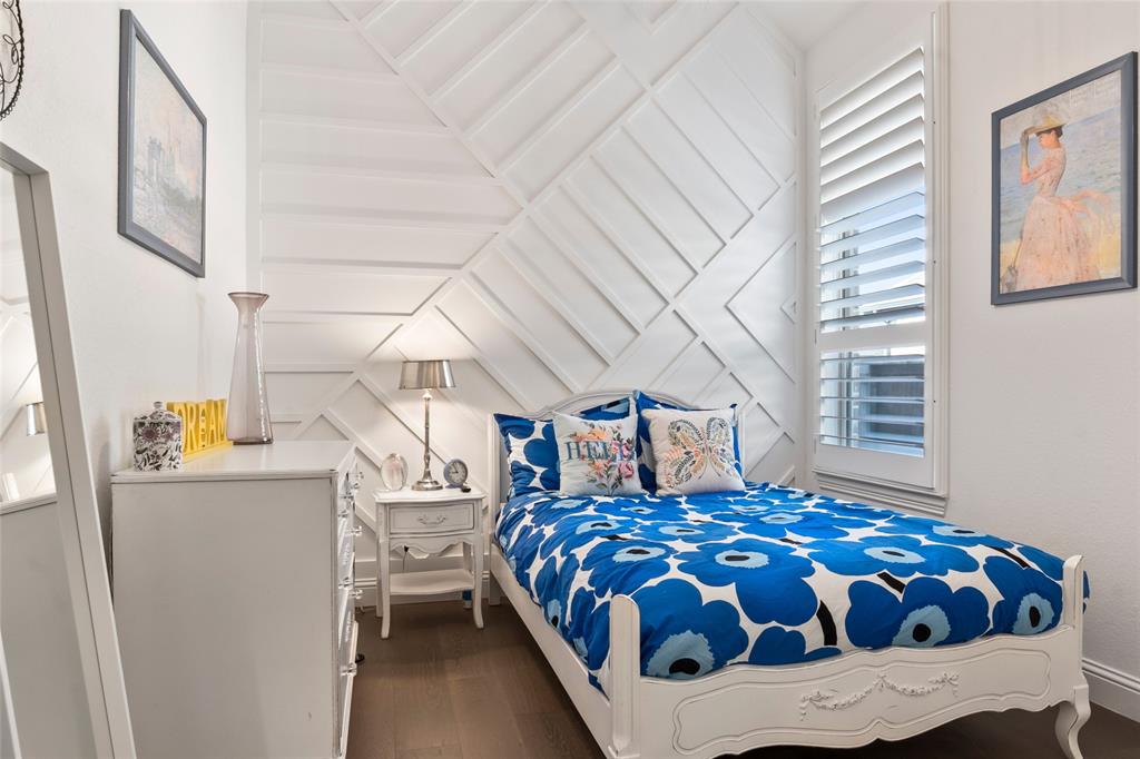 2109 Georgetown Boulevard Prosper, TX 75078 - Photo 26 of 40 a bedroom with a bed and window