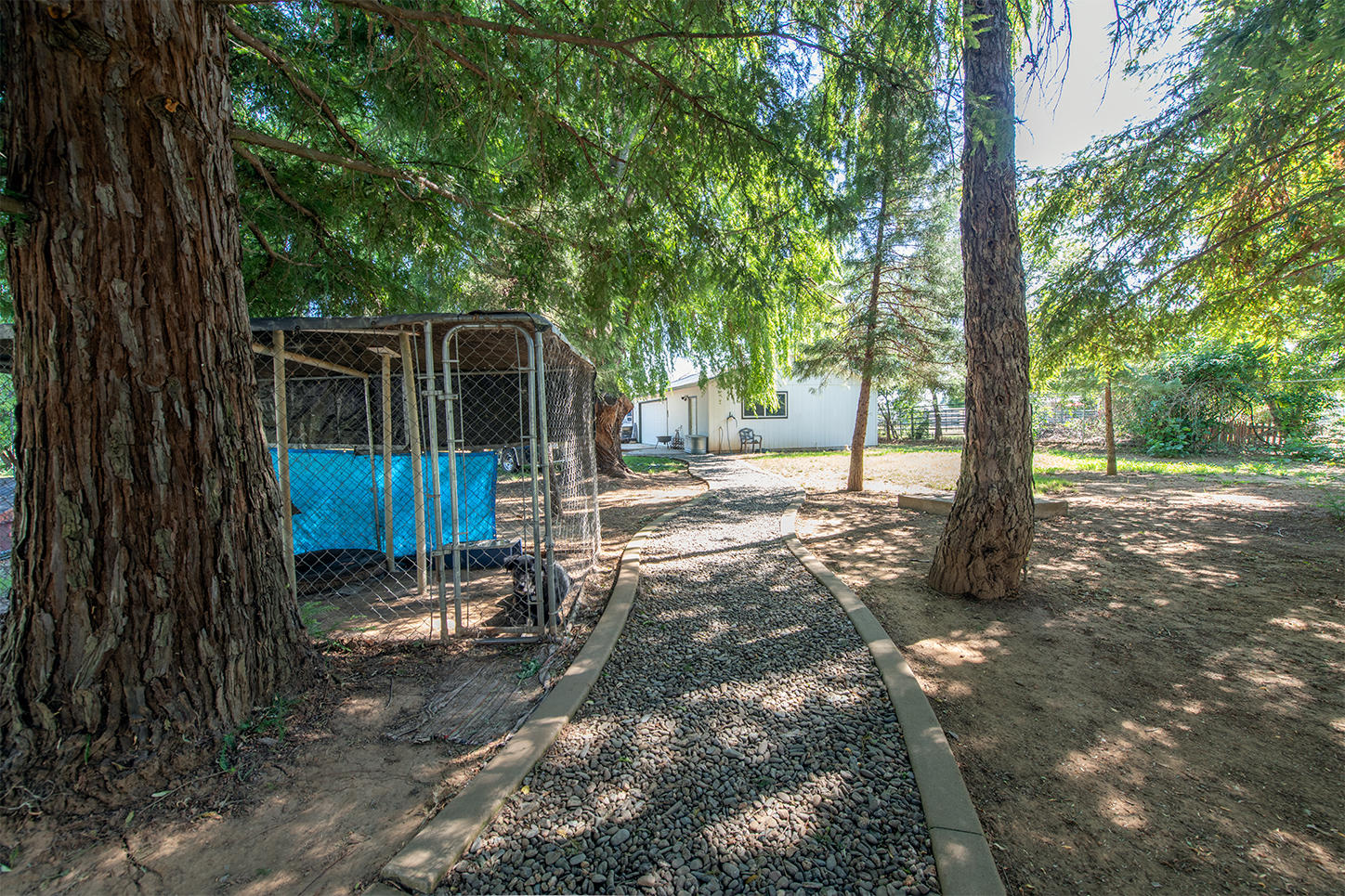 7354 Pacheco School Road Redding, CA 96002 - Photo 20 of 27 Garage2