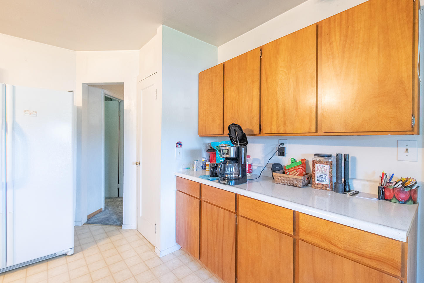 7354 Pacheco School Road Redding, CA 96002 - Photo 9 of 27 Kitchen2