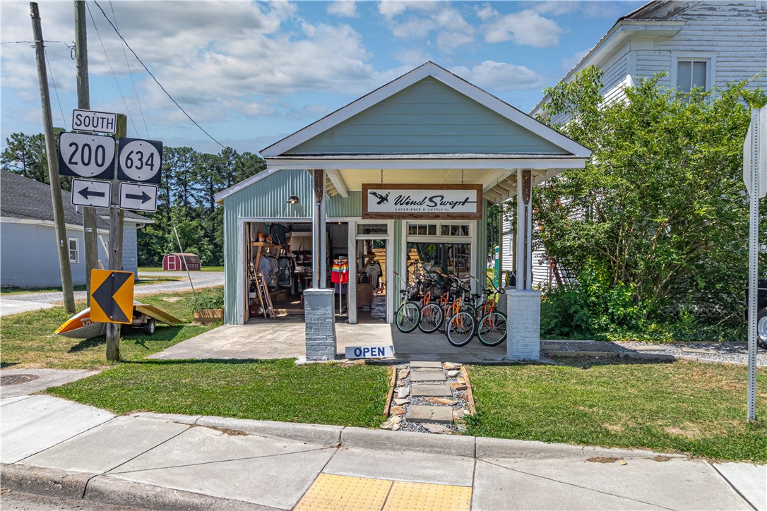 97 Virginia Road Irvington, VA 22480 - Photo 38 of 39 Shopping in the Village