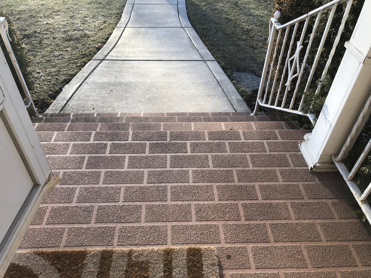 2347 South 3rd Avenue North Riverside, IL 60546 - Photo 2 of 46