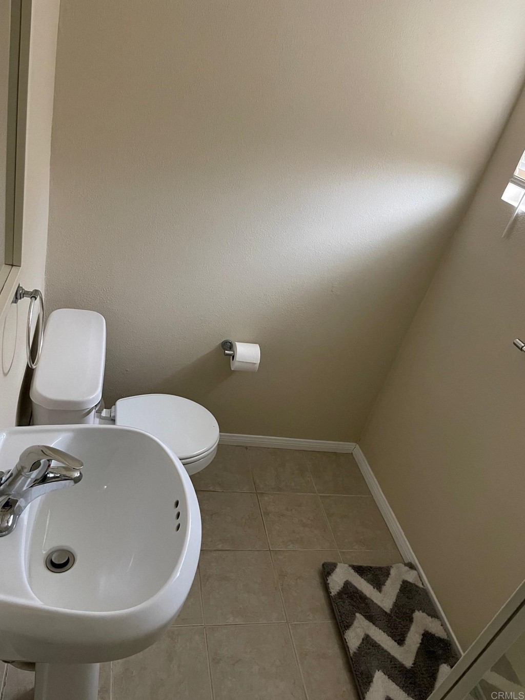 1465 Neptune Avenue Encinitas, CA 92024 - Photo 11 of 13 a bathroom with a sink and toilet