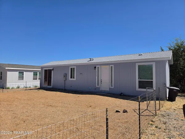 $186,500 | 20779 East Sierra Drive, Mayer, AZ 86333