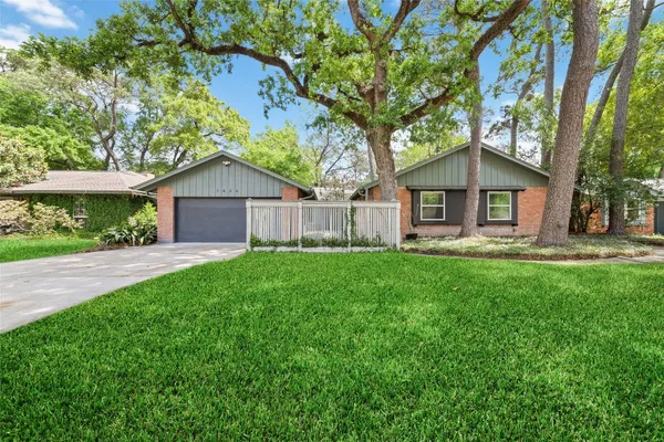 $625,000 | 1626 Conrad Sauer Drive, Houston, TX 77043