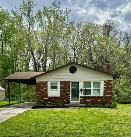 $174,900 | 1700 East 9th Street, Washington, MO 63090