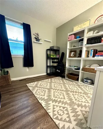 $174,900 | 1700 East 9th Street, Washington, MO 63090