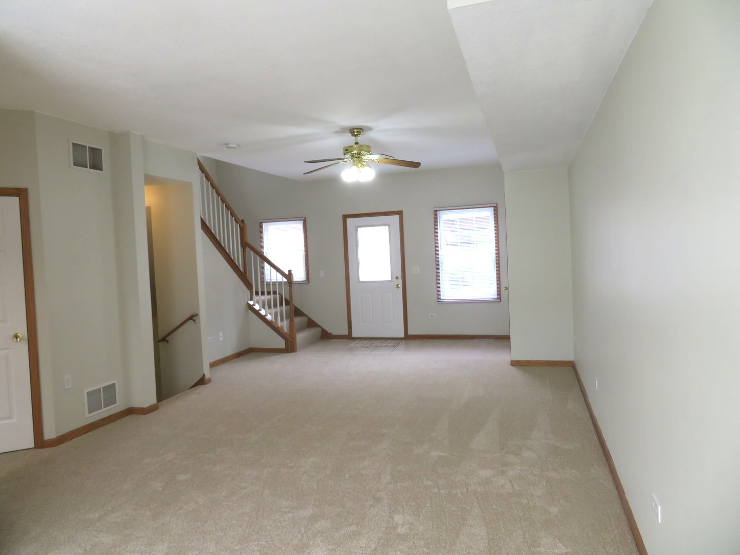2041 Lisbon Road, Unit B Morris, IL 60450 - Photo 4 of 21