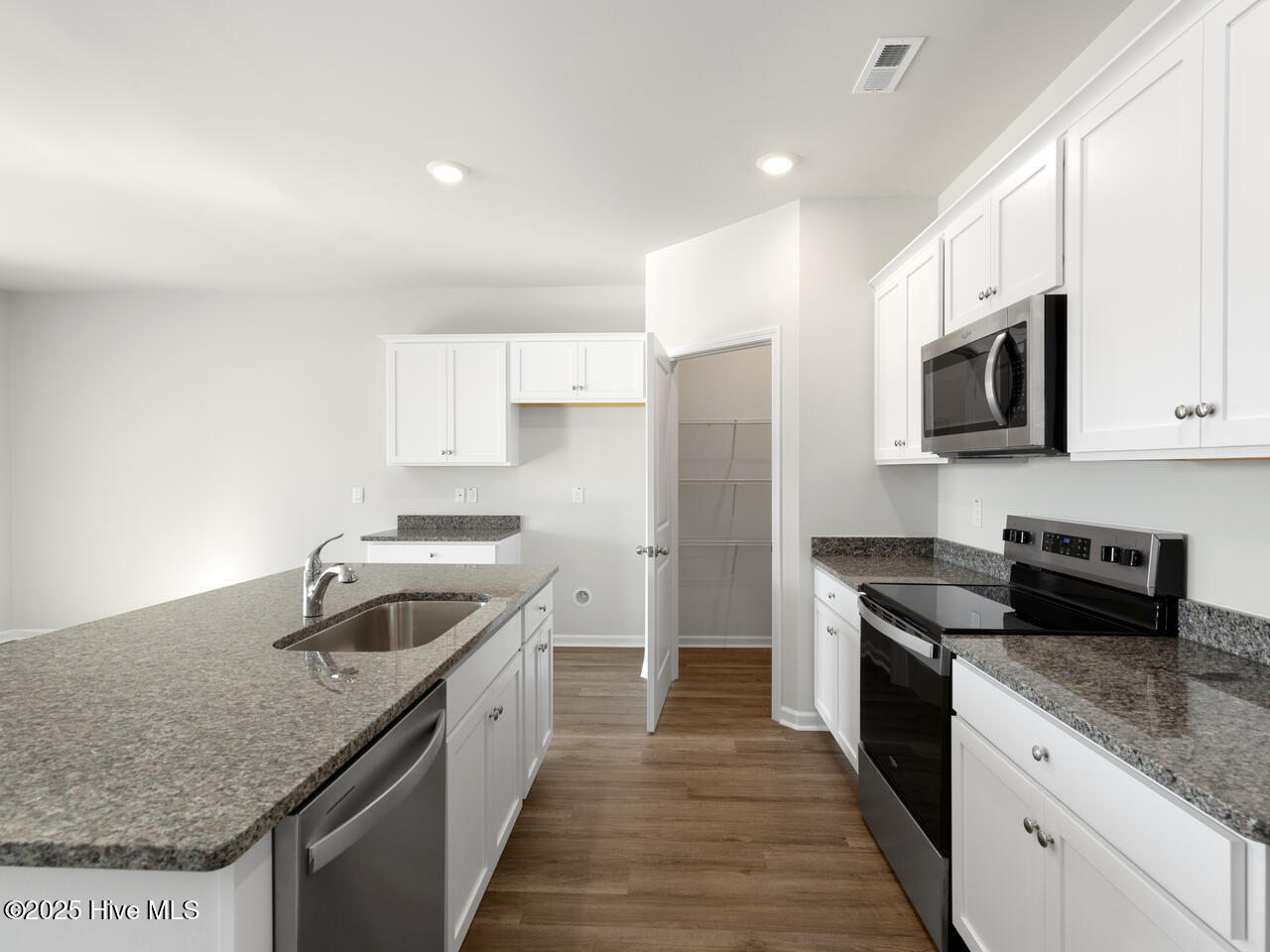 1758 Travor Street, Unit LOT 3 Navassa, NC 28451 - Photo 8 of 41 The Cali