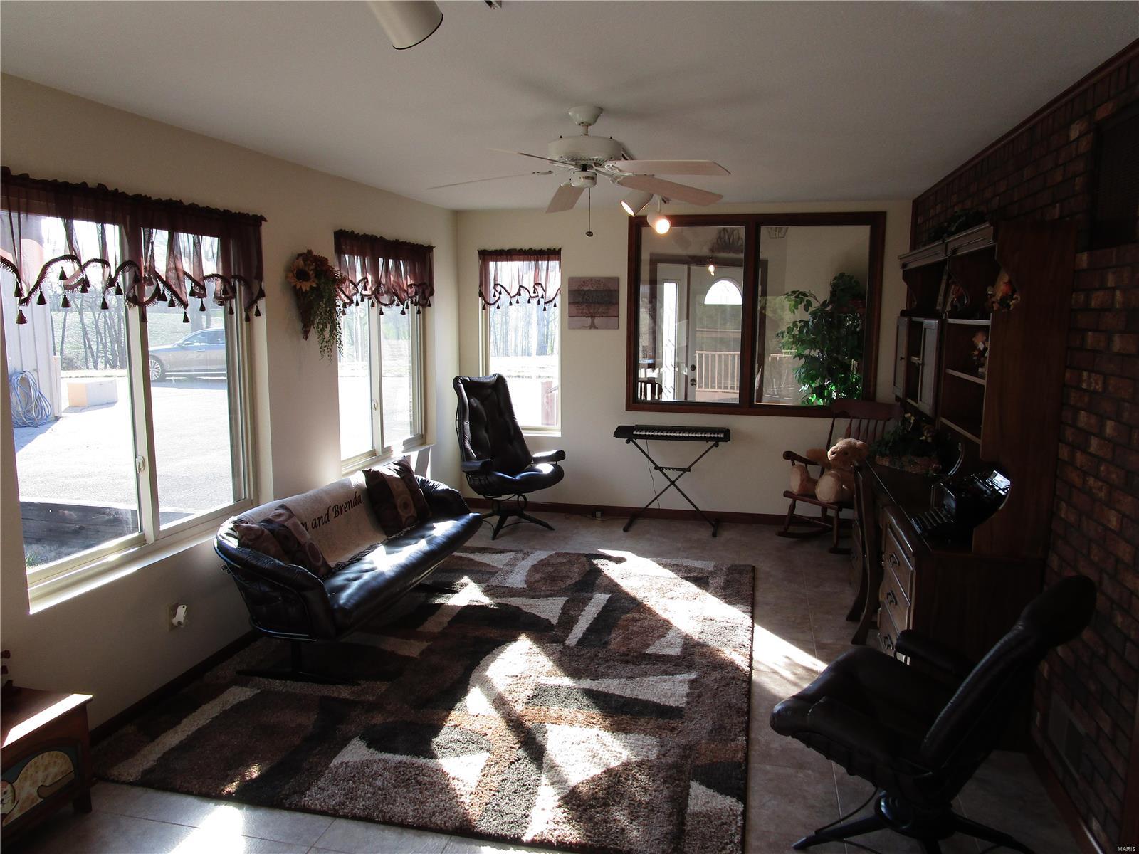 12078 Old Oak Road Steeleville, IL 62288 - Photo 22 of 43