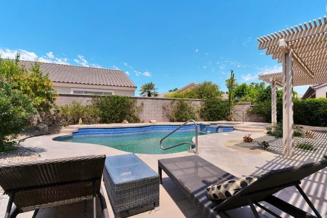 a view of an outdoor space with seating area