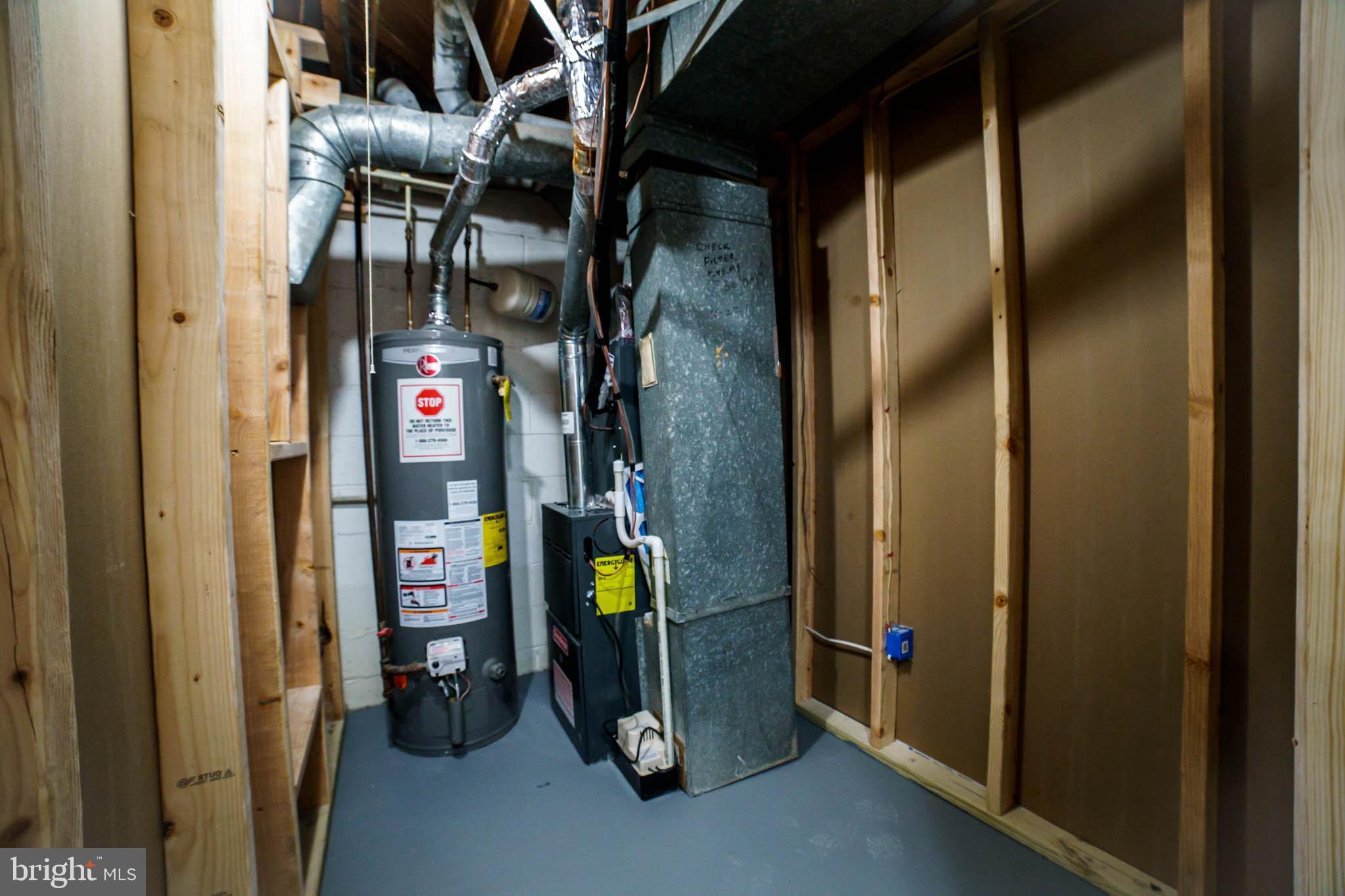 8014 Eastdale Road Baltimore, MD 21224 - Photo 24 of 32