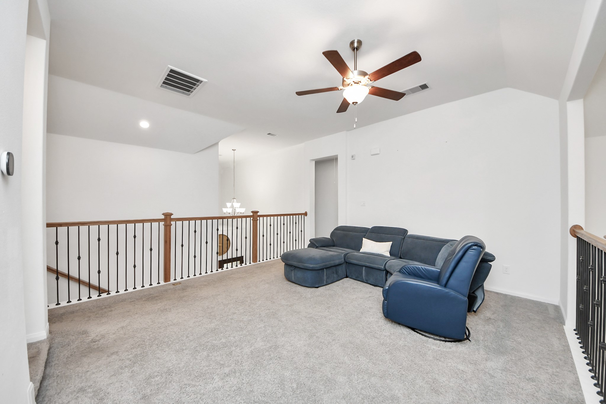 14948 Galileo Gates Drive Conroe, TX 77302 - Photo 26 of 30 a living room with furniture