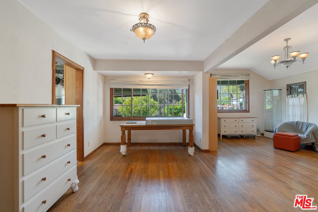 3799 Valleybrink Road Los Angeles, CA 90039 - Photo 14 of 37 Gallery Image 14