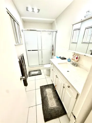 $2,000 | 3880 Woodside Drive, Coral Springs, FL 33065