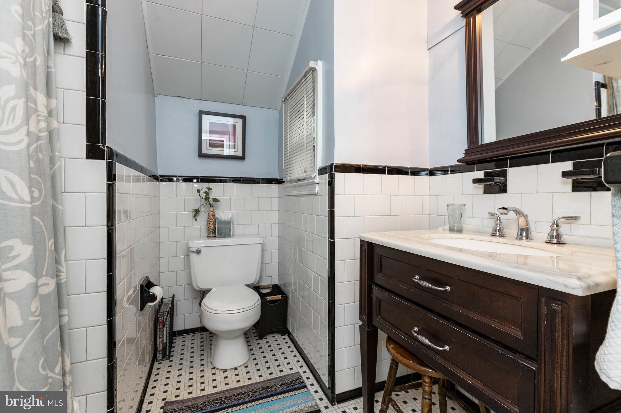 227 Gralan Road Baltimore, MD 21228 - Photo 26 of 30 Bath