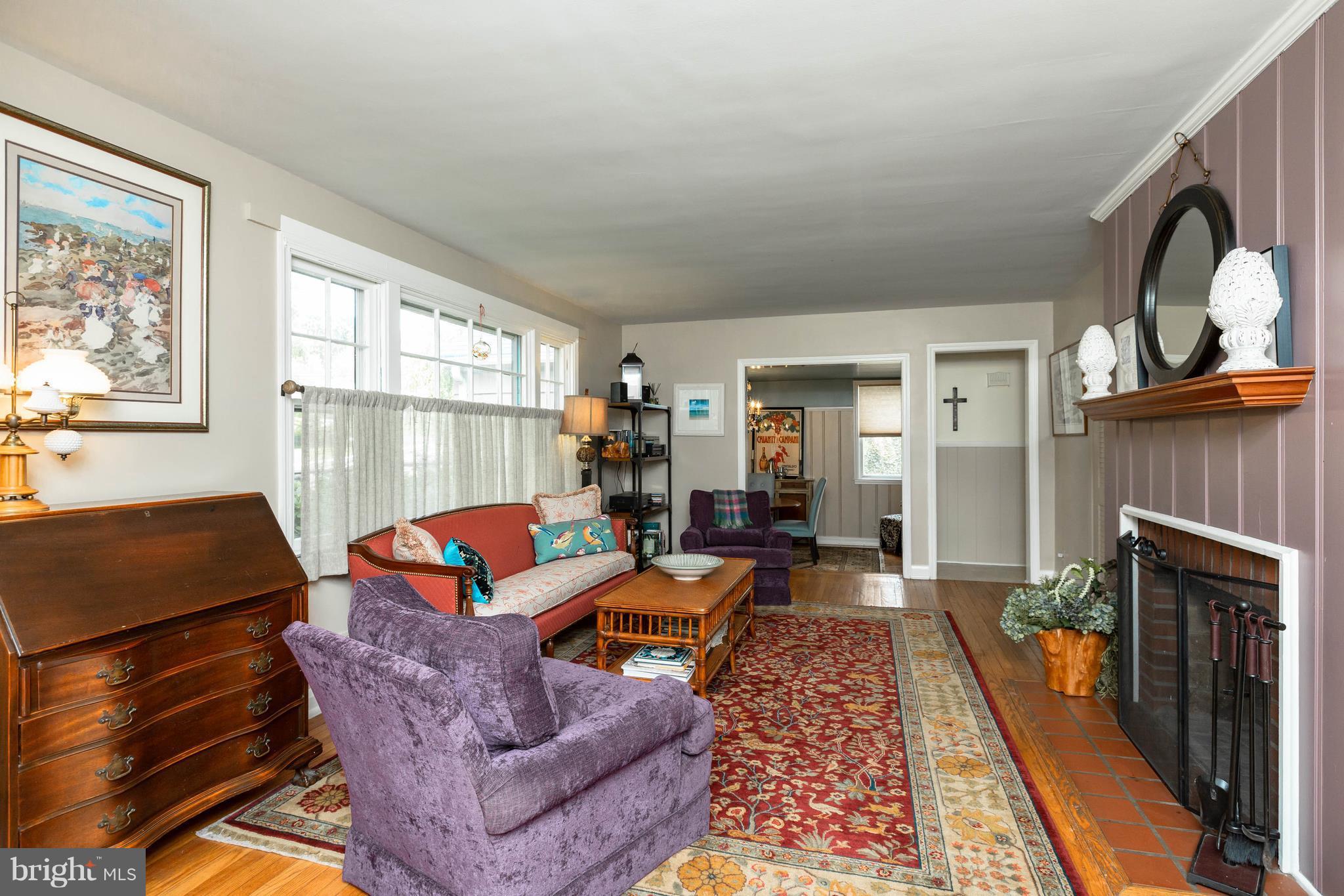 227 Gralan Road Baltimore, MD 21228 - Photo 4 of 30 Living Room