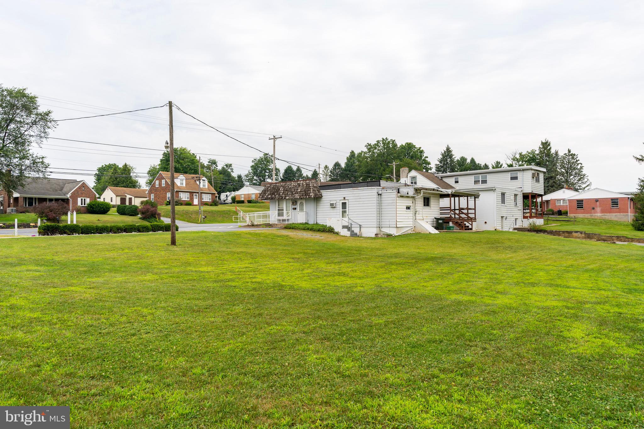 232 South Reading Road Ephrata, PA 17522 - Photo 10 of 42 Gallery Image 10