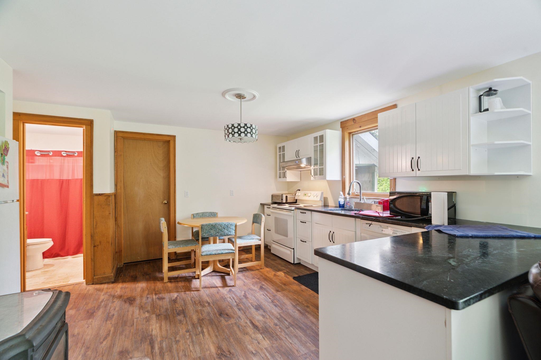 196 Powder Mill Road Londonderry, VT 05148 - Photo 19 of 41