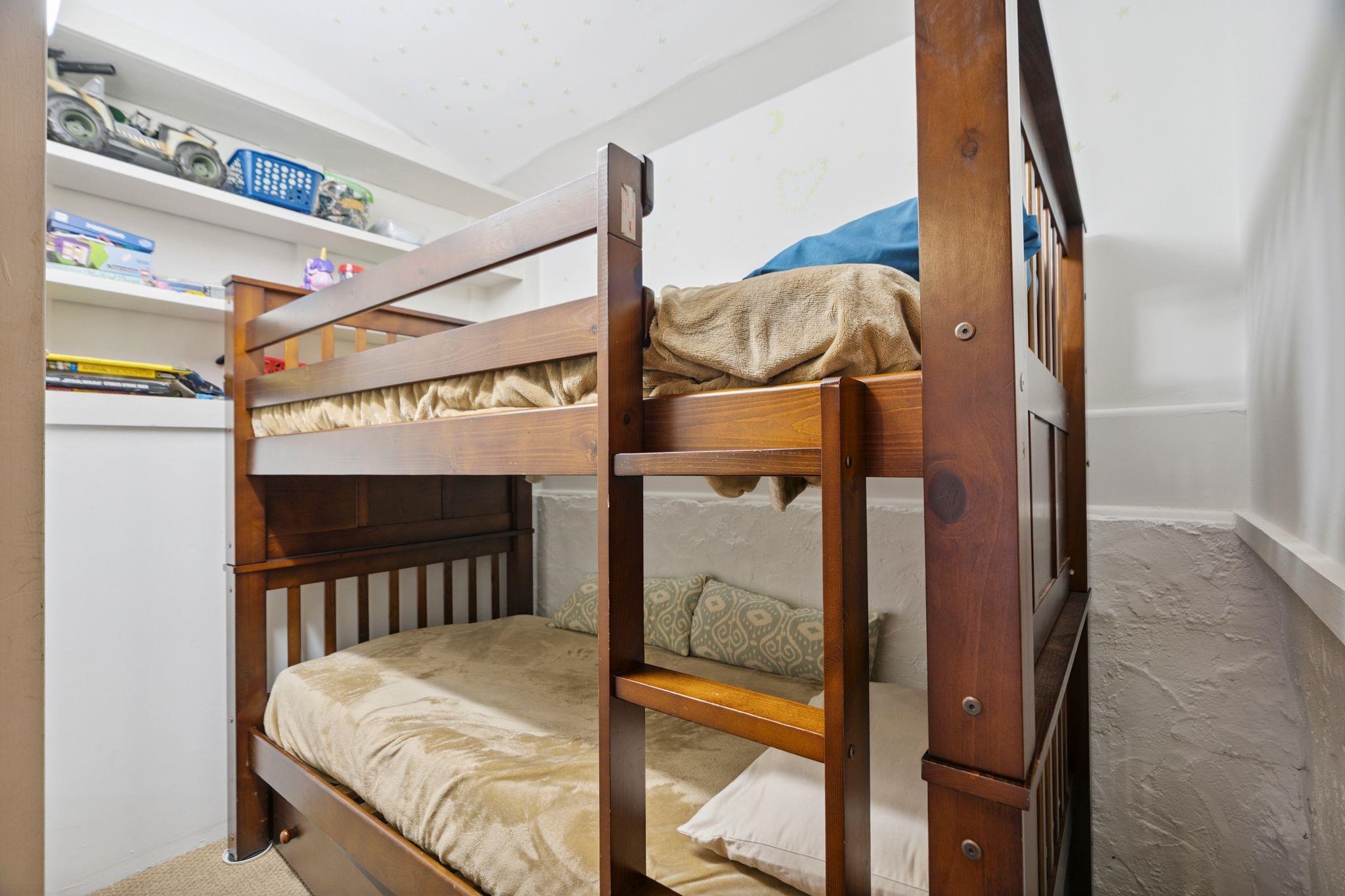 196 Powder Mill Road Londonderry, VT 05148 - Photo 33 of 41