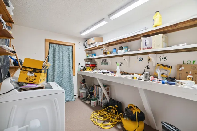 $539,000 | 196 Powder Mill Road, Londonderry, VT 05148