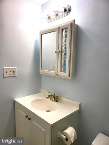 $900 | 9668 Brassie Way, Montgomery Village, MD 20886