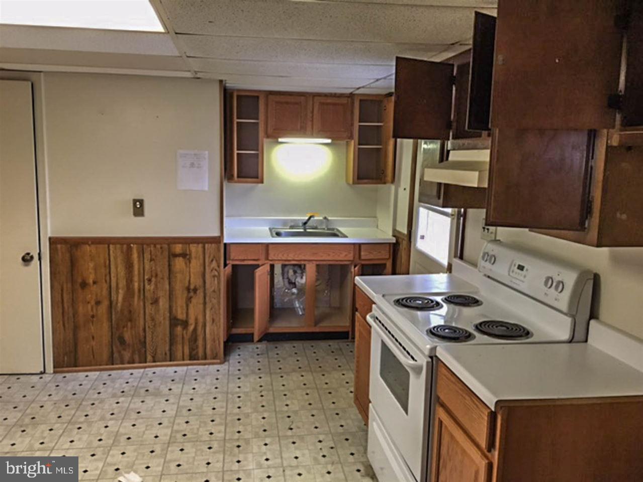 1247-1249 Hoff Road Hanover, PA 17331 - Photo 5 of 14 Gallery Image 5