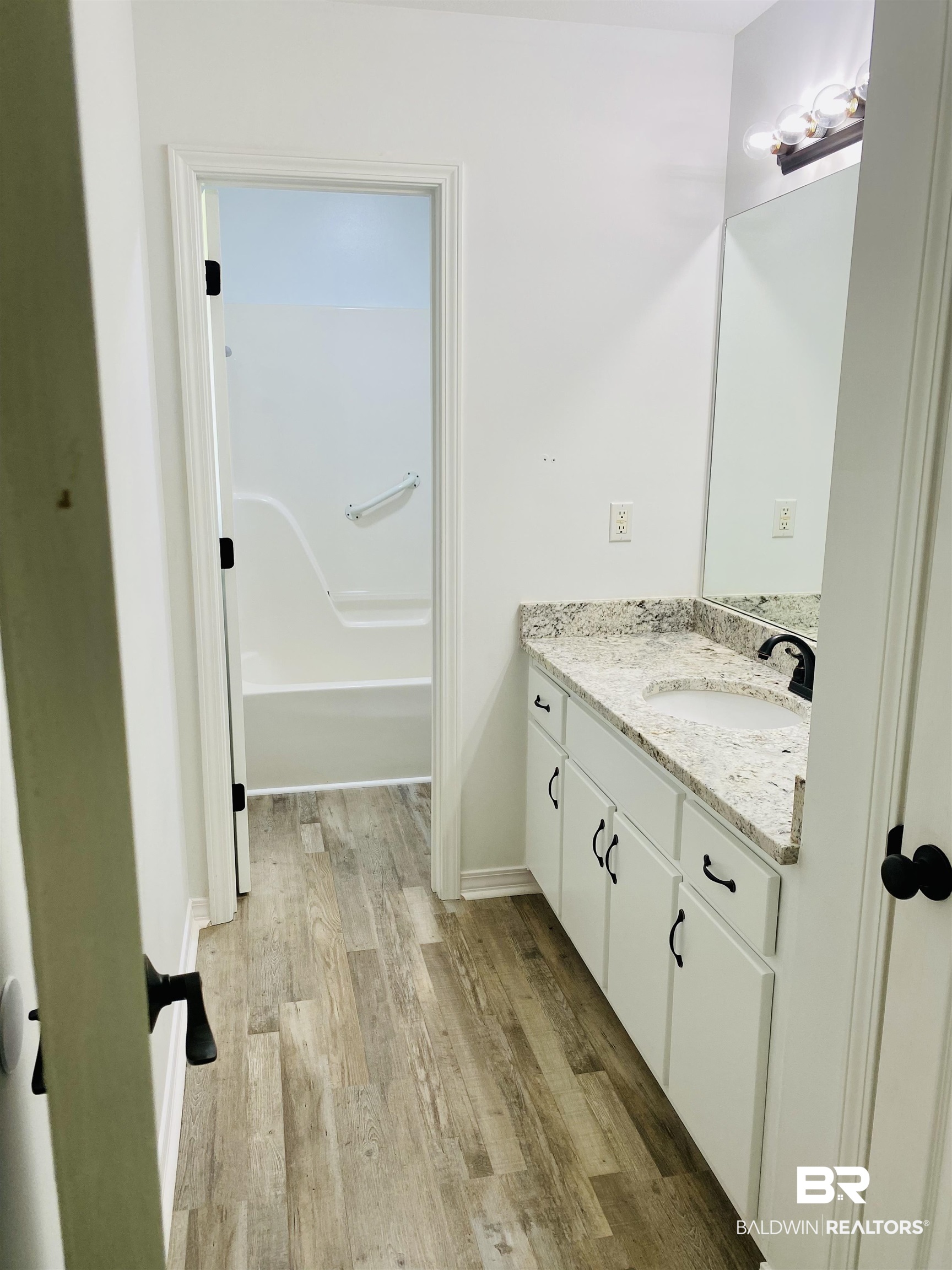 29729 Douglas Road Daphne, AL 36526 - Photo 12 of 18 Gallery Image 12