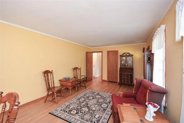 $389,900 | 920 Chesterfield Drive, Marietta, GA 30066