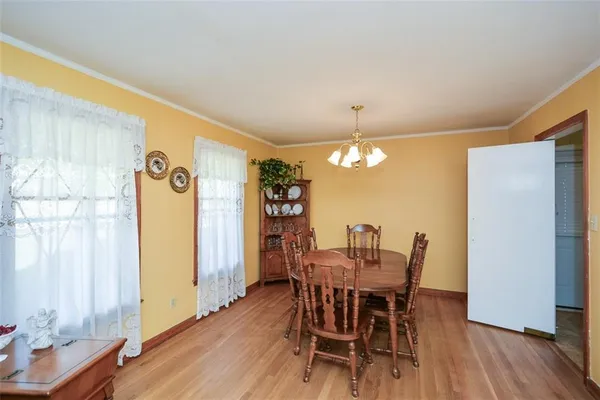 $389,900 | 920 Chesterfield Drive, Marietta, GA 30066