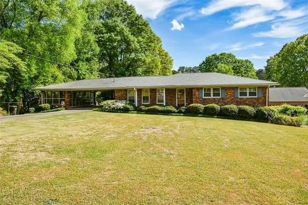 $389,900 | 920 Chesterfield Drive, Marietta, GA 30066