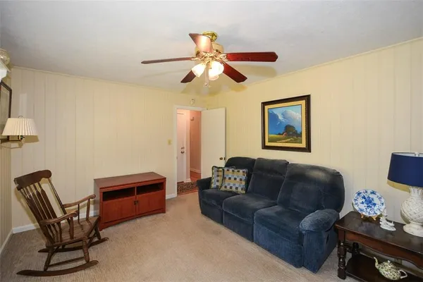 $389,900 | 920 Chesterfield Drive, Marietta, GA 30066