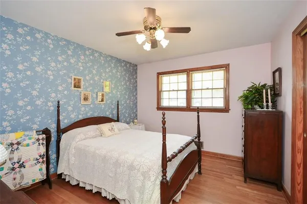 $389,900 | 920 Chesterfield Drive, Marietta, GA 30066